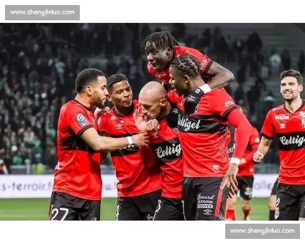 埃莫松拒贝蒂斯留米兰 新赛季盼证明边路价值