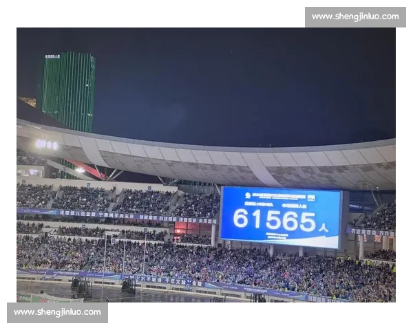 苏超单场观众破 3 万创历史，长三角球迷专列点燃热潮